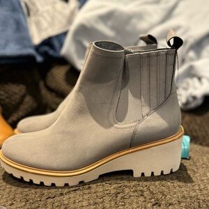 Gray Ankle Boots with Chunky Sole